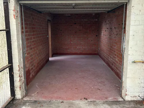 Opslagplaats / Garage